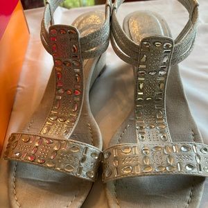 New York Transit Wedge Sparkle Sandals